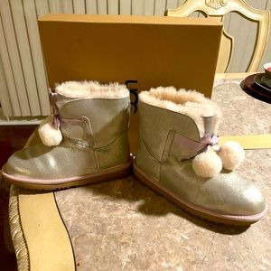 Ugg Boot with tassel and ball